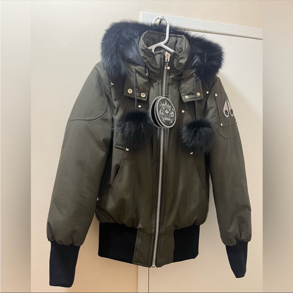 MOOSE KNUCKLES NWT Women’s Debbie bomber jacket